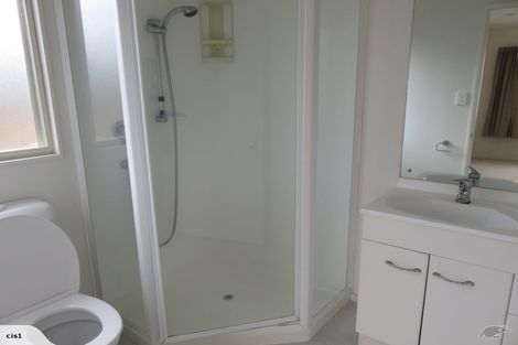 Photo of property in 21 Bard Place, Golflands, Auckland, 2013