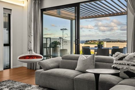 Photo of property in 214 Vaughans Road, Long Bay, Albany, 0792