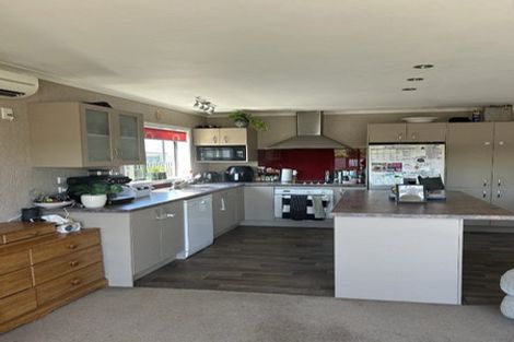 Photo of property in 100 Murphy Road, Taradale, Napier, 4112