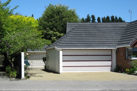 Photo of property in 1/443 Avonhead Road, Avonhead, Christchurch, 8042