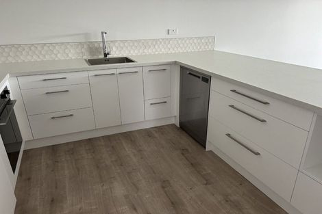 Photo of property in 2a Mullane Street, Hillcrest, Hamilton, 3216