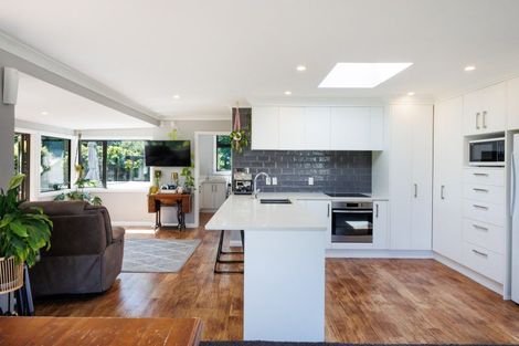 Photo of property in 807 Kaimatarau Road, Rongotea, Palmerston North, 4473