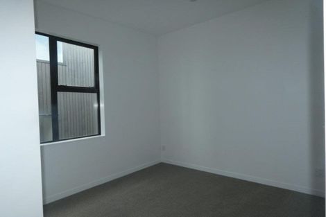 Photo of property in 10/20 Trent Street, Island Bay, Wellington, 6023