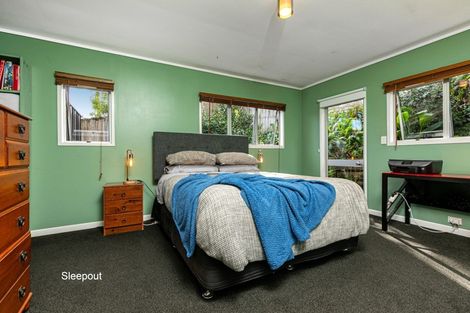 Photo of property in 70 Attwood Road, Paremoremo, Auckland, 0632