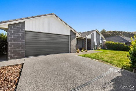 Photo of property in 9 Tide Lane, Whitby, Porirua, 5024