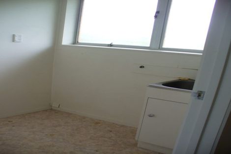 Photo of property in 1/103 Mountbatten Avenue, Hillcrest, Auckland, 0627