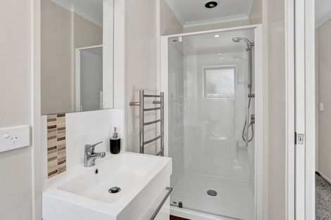 Photo of property in 88 Te Arei Road, Lepperton, New Plymouth, 4373