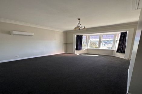 Photo of property in 66 Hawker Street, Mount Victoria, Wellington, 6011