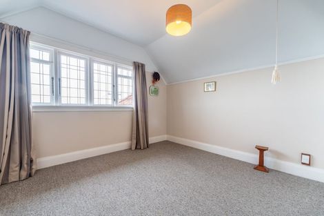 Photo of property in 18 Ure Street, South Hill, Oamaru, 9400