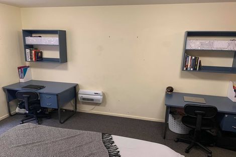 Photo of property in Basin Reserve Complex, 7/4 Sussex Street, Mount Cook, Wellington, 6021