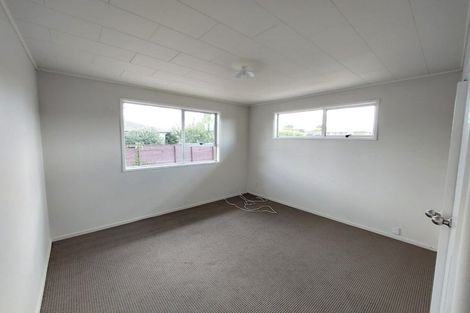 Photo of property in 11 Gambare Place, Wattle Downs, Auckland, 2103