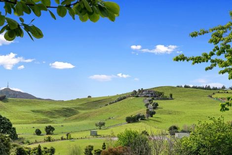 Photo of property in 27 Waikite Road, Welcome Bay, Tauranga, 3112