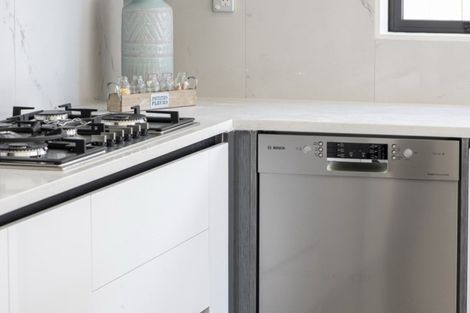 Photo of property in 29 Ballindrait Drive, Flat Bush, Auckland, 2019