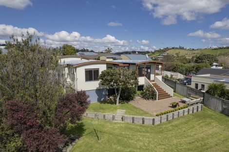 Photo of property in 26 Vanderbilt Place, Welcome Bay, Tauranga, 3112