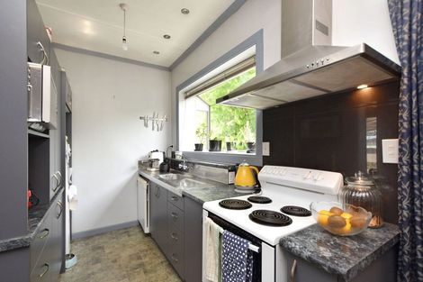 Photo of property in 33 Willis Street, Grasmere, Invercargill, 9810