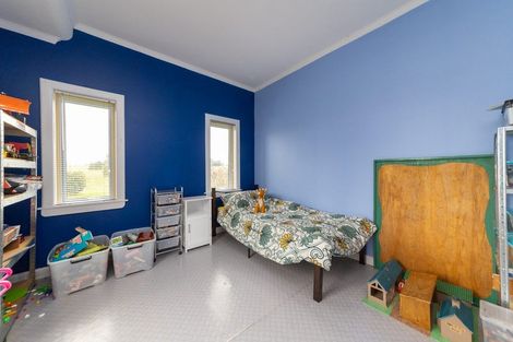 Photo of property in 2523 Kimbolton Road, Kiwitea, Feilding, 4777