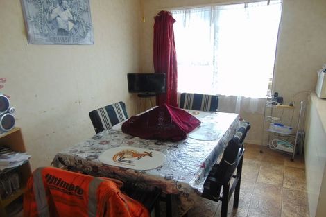 Photo of property in 1/10 Ebenezer Way, Clendon Park, Auckland, 2103