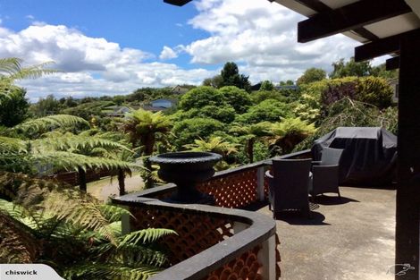 Photo of property in 35 Tremaine Avenue, Two Mile Bay, Taupo, 3330