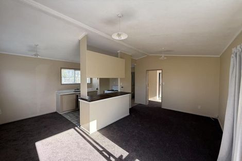 Photo of property in 39 Tomo Street, New Lynn, Auckland, 0600