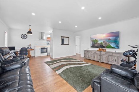 Photo of property in 84b Porchester Road, Papakura, 2110