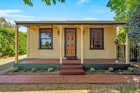 Photo of property in 4 Muhunoa West Road, Ohau, Levin, 5570