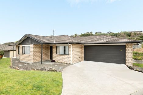 Photo of property in 28/19 Glencarron Place, Bethlehem, Tauranga, 3110