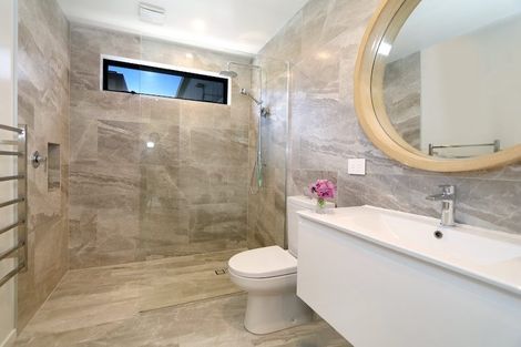 Photo of property in 84 Threepwood Road, Lake Hayes, Queenstown, 9371