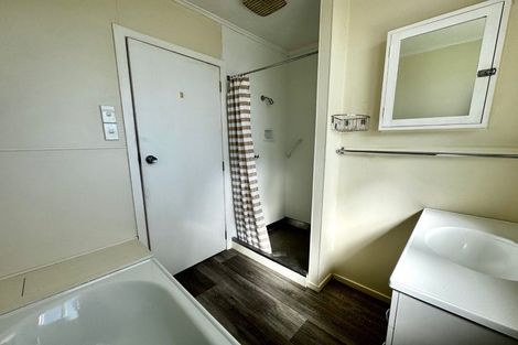 Photo of property in 25 Waihi Road, Hawera, 4610