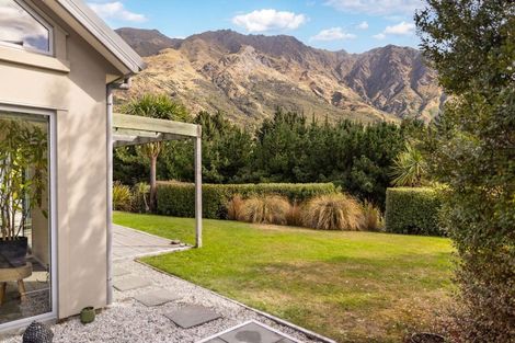 Photo of property in 51 Mathias Terrace, Arthurs Point, Queenstown, 9371