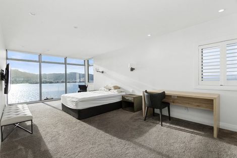 Photo of property in Dorchester Apartments, 144 Oriental Parade, Oriental Bay, Wellington, 6011
