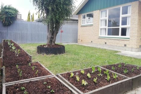 Photo of property in 3 Kathleen Crescent, Hornby, Christchurch, 8042