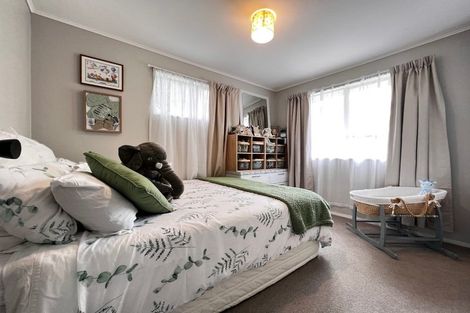 Photo of property in 1/27 Midgley Road, West Harbour, Auckland, 0618