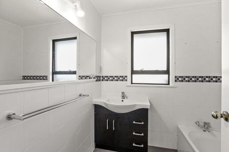 Photo of property in 47 Crownhill Street, Spotswood, New Plymouth, 4310