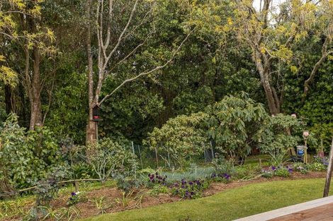 Photo of property in 68 Riversdale Drive, Merrilands, New Plymouth, 4312