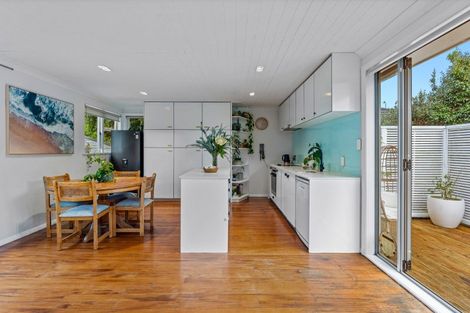 Photo of property in 34 Muriwai Road, Waimauku, 0812