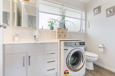 Photo of property in 28a Clyde Street, Utuhina, Rotorua, 3015