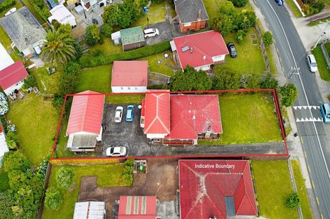 Photo of property in 13 Vodanovich Road, Te Atatu South, Auckland, 0610