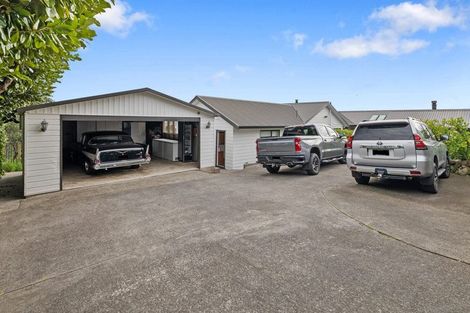 Photo of property in 86 Whites Road, Whitford, Howick, 2571