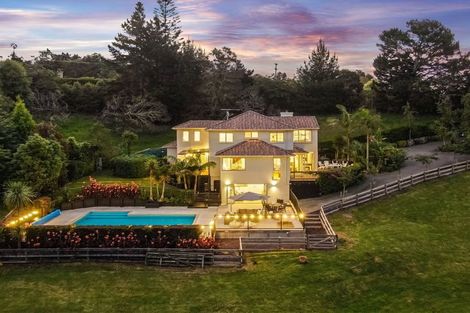 Photo of property in 135 Glenmore Road, Coatesville, Albany, 0793