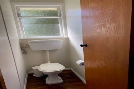 Photo of property in 8 Davidson Crescent, Tawa, Wellington, 5028