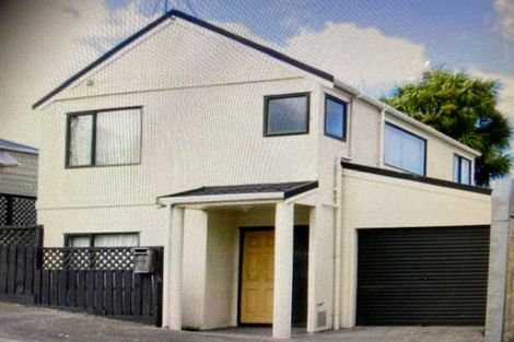 Photo of property in 434 Adelaide Road, Berhampore, Wellington, 6023