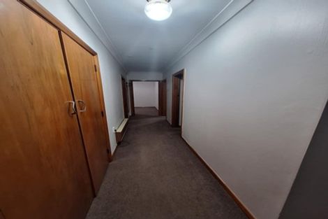 Photo of property in 10 Marsden Place, Awapuni, Palmerston North, 4412