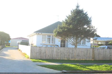 Photo of property in 23 Martin Road, Manurewa, Auckland, 2102
