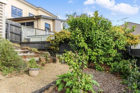 Photo of property in 64 Isabella Drive, Pukekohe, 2120