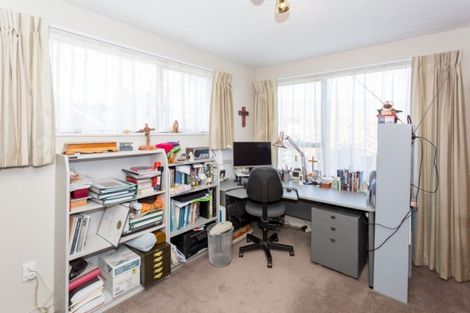 Photo of property in 10 Iona Place, Sockburn, Christchurch, 8042