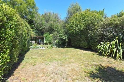 Photo of property in 16 Molloys Road, Te Marua, Upper Hutt, 5018