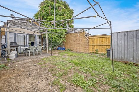 Photo of property in 11/202 Massey Road, Mangere East, Auckland, 2024