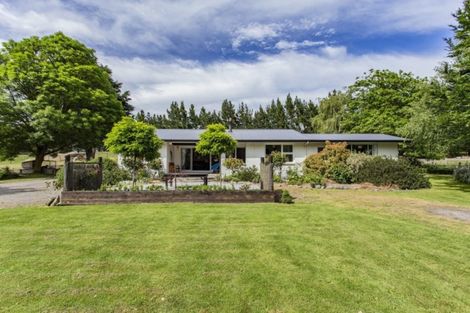 Photo of property in 379 Pyramid Valley Road, Pyramid Valley, Waikari, 7491