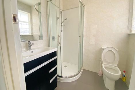 Photo of property in 14 Meadowvale Avenue, Forrest Hill, Auckland, 0620