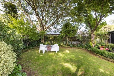 Photo of property in 10 Milverton Avenue, Hokowhitu, Palmerston North, 4410